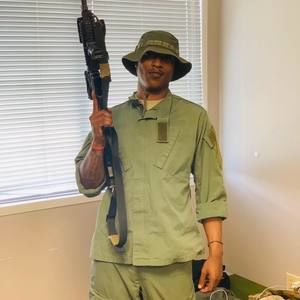 Meet your Posher, Reese